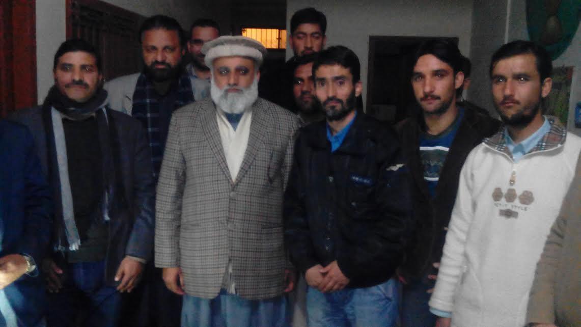 Turabi discusses political situation with YML chief